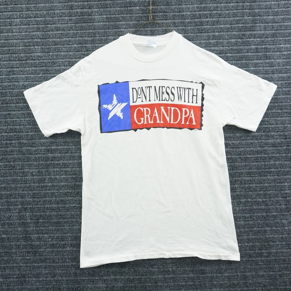 Hanes Beefy-T Graphic T-Shirt Mens Medium White Texas Dont Mess With Grandpa 90s
